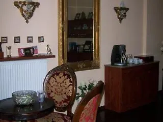 Red Carpet Premium Bed & Breakfast 3*