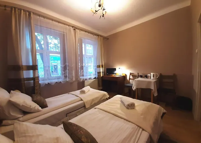 Red Carpet Premium فندق مبيت وإفطار 3*