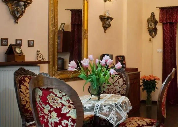 Red Carpet Premium فندق مبيت وإفطار 3*