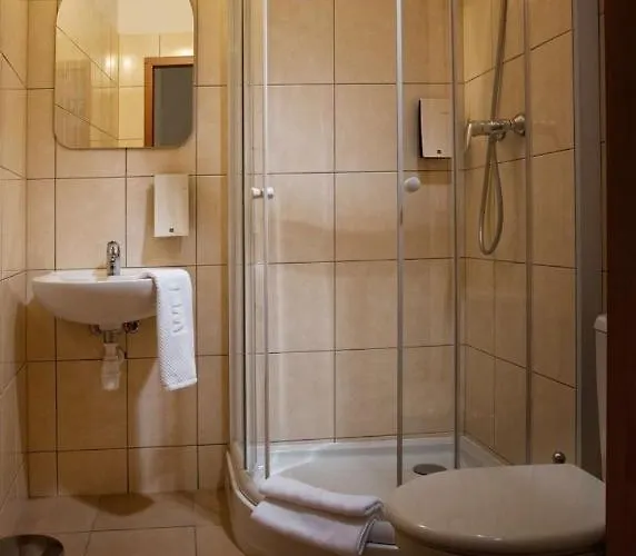 Red Carpet Premium 3*