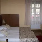 Red Carpet Premium Bed & Breakfast 3*