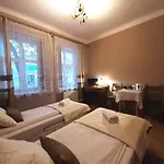 Red Carpet Premium Bed and Breakfast 3*