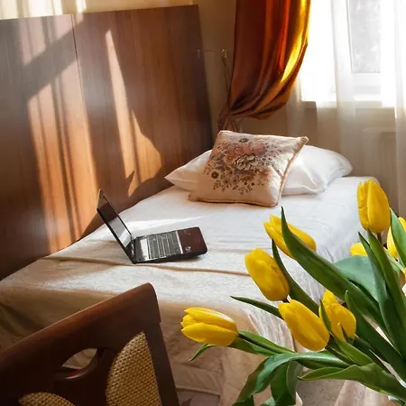 Red Carpet Premium 3* Krakow