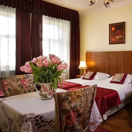 Red Carpet Premium 3* Krasków